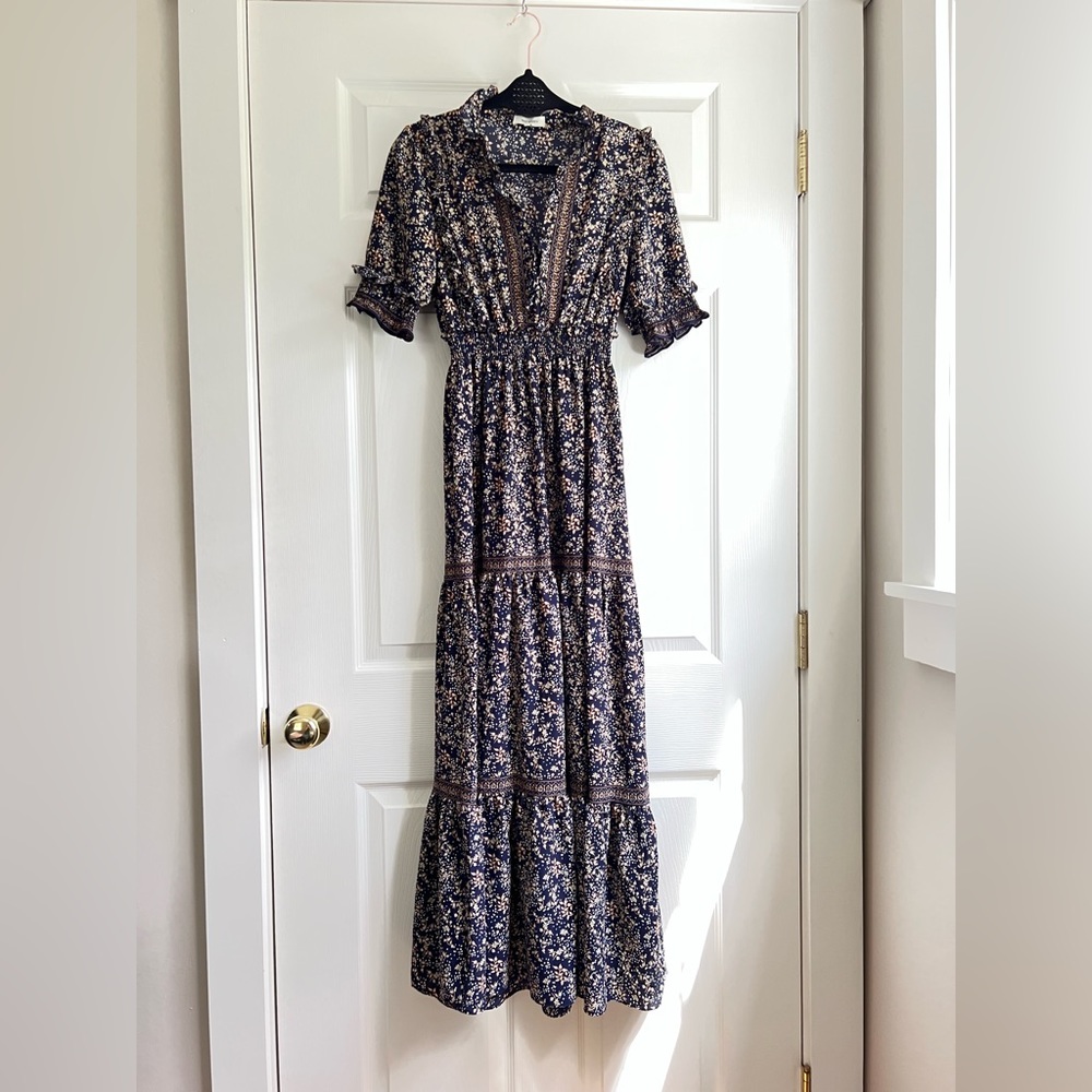 Navy floral Max Studio tiered maxi dress XS
